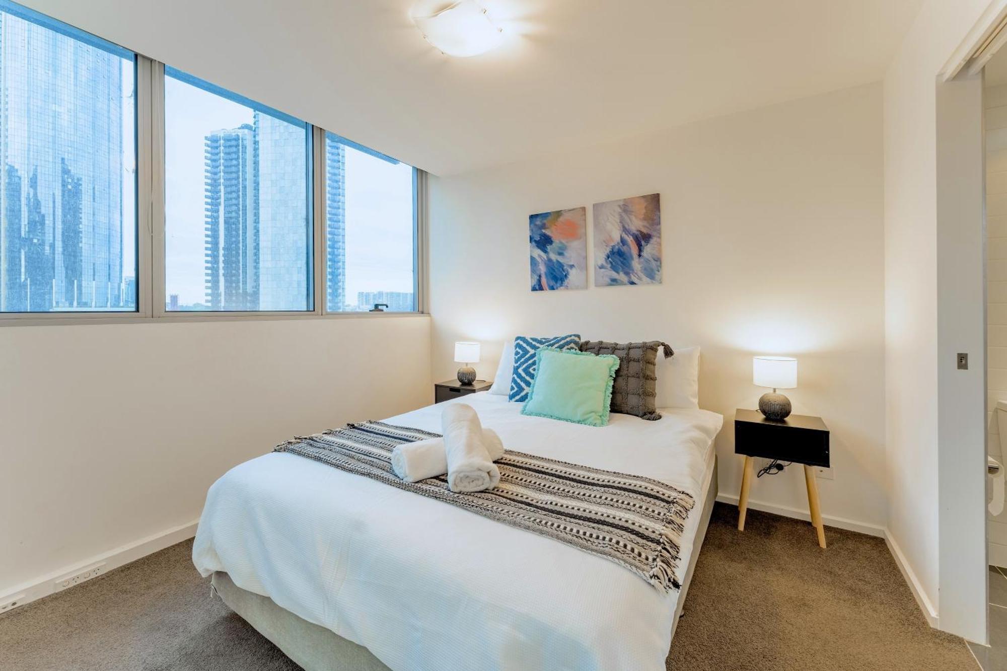Mega Style Apartments Mainpoint Мельбурн Номер фото