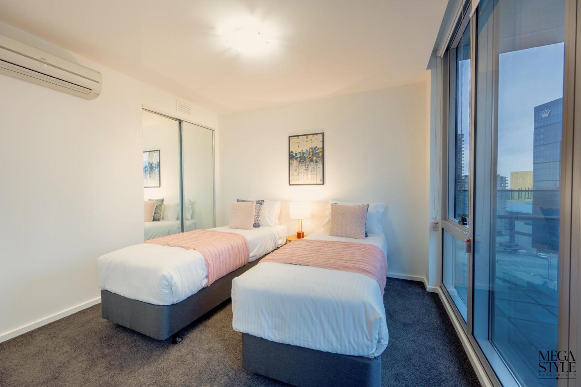 Mega Style Apartments Mainpoint Мельбурн Номер фото